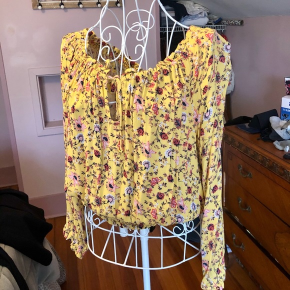 Blouse - Picture 2 of 2